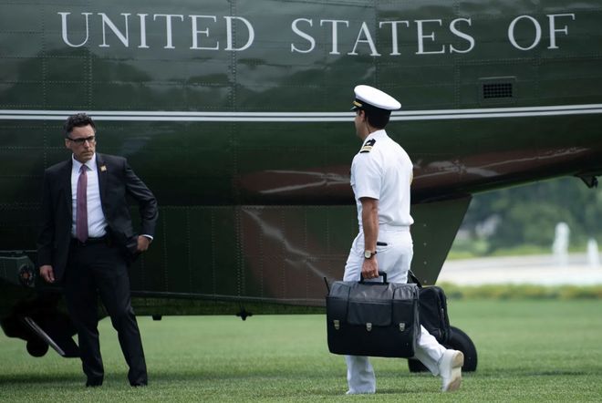 米乐m6官方网站，每个CEO都需要一个总统「